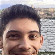 Soy graduado en estudios ingleses y me gustaría dar clases en todos los aspectos relacionados con el idioma